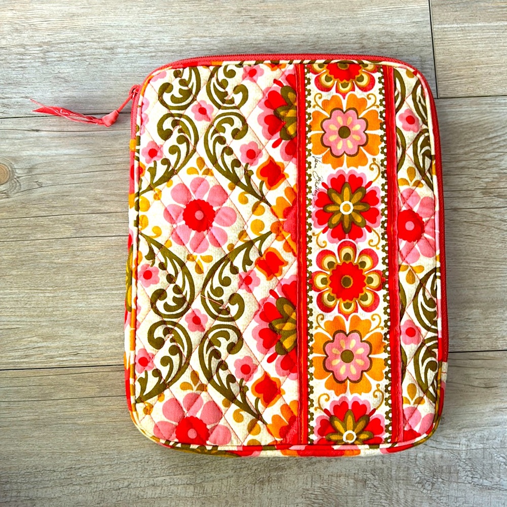 Vera Bradley iPad/ tablet pouch